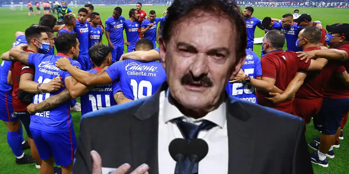 Plantilla de Cruz Azul 2021 con Ricardo La Volpe/ Foto: Mediotiempo