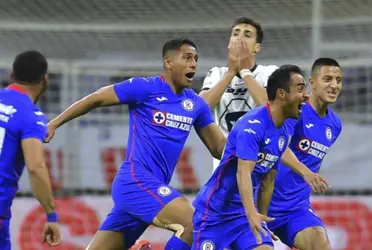 Pobres Pumas, luego de que uno de los que venía siendo el ídolo, se burló de esta forma de Universidad.