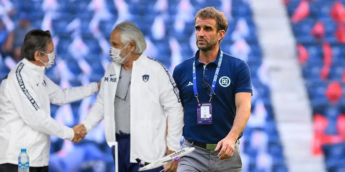 Pumas ofreció jugadores que Cruz Azul rechazó/FOTO: Mexsport