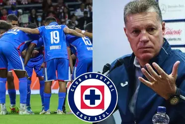 Saldría de La Máquina si es que regresa Ricardo Peláez a la Dirección Deportiva del club.