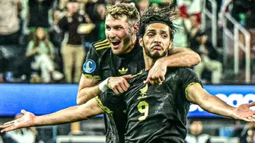 Santi Giménez y Raúl Jiménez - Foto: X