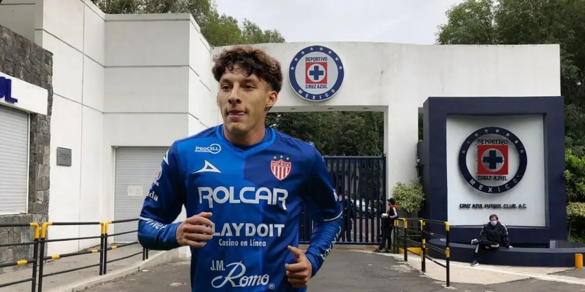 Se comenta que el joven aún jugador del Necaxa fue pretendido por el club Culé en el pasado verano, este sería su costo
