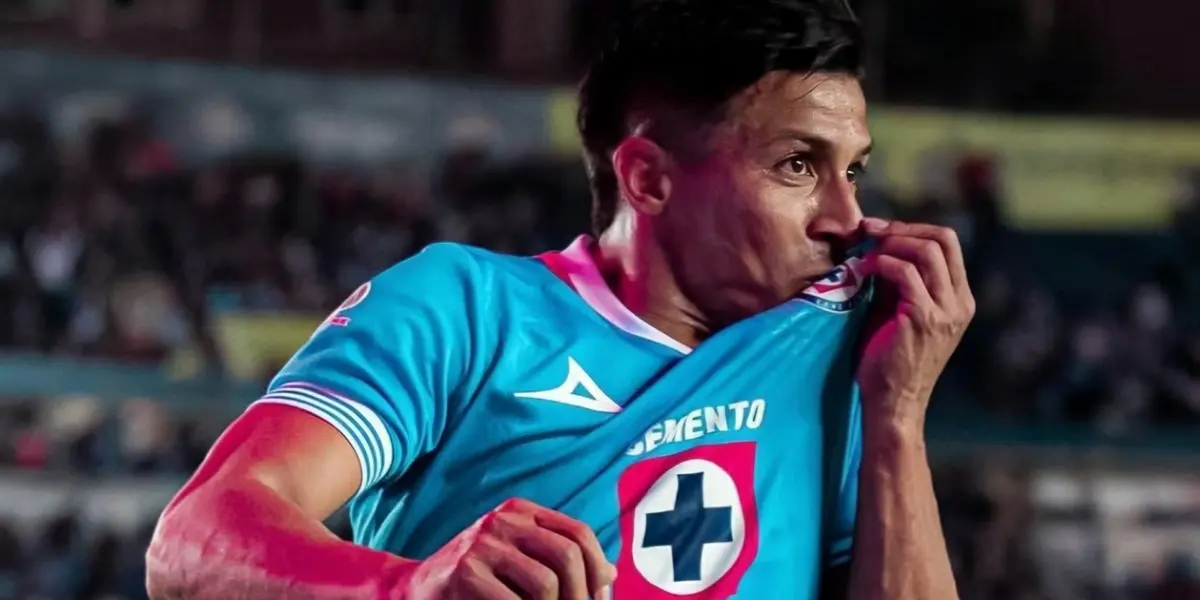 Sepulveda ha sorprendido en Cruz Azul / @CruzAzul