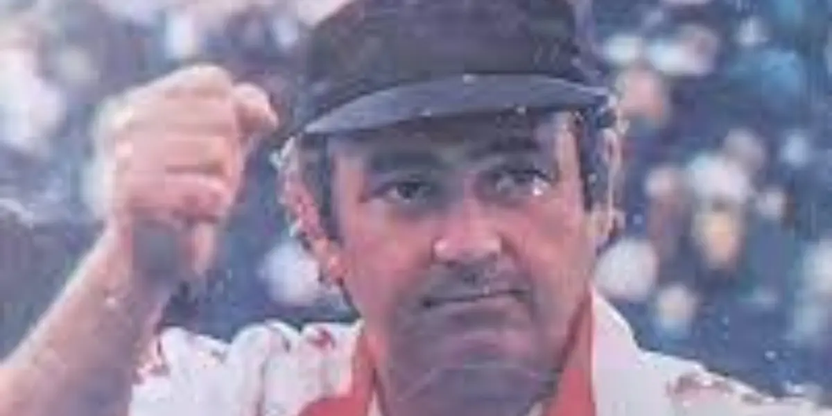 Sergio Markarián en su etapa con Universitario - Foto: Captura de pantalla