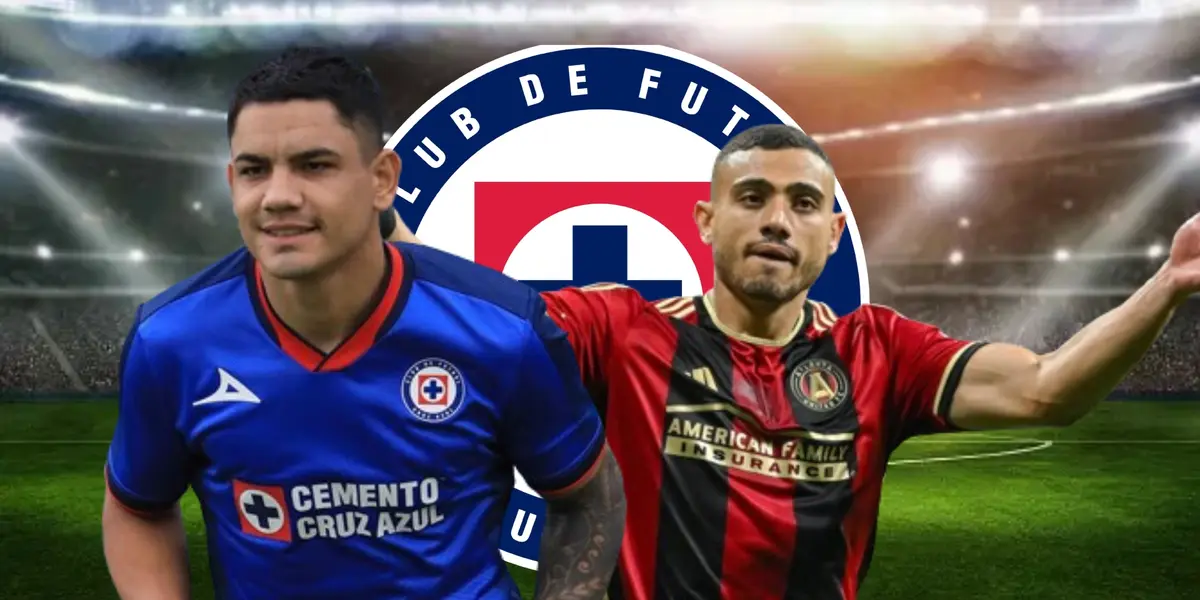 Toro Fernández con el delantero griego Giakoumakis y el escudo de Cruz Azul/La Máquina Celeste