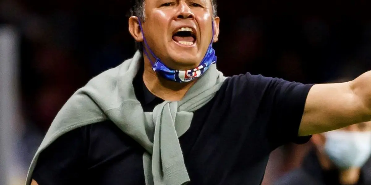 Tras la problematica en Cruz Azul y el posible Cese de Juan Reynoso de la seleccion de Peru, la aficion se ilusiona con el regreso del profe Reynoso.