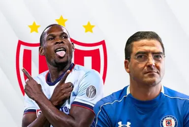 Una de las últimas maldades por decirle de alguna manera, habría sido que borró a este jugador del equipo, por eso salió.