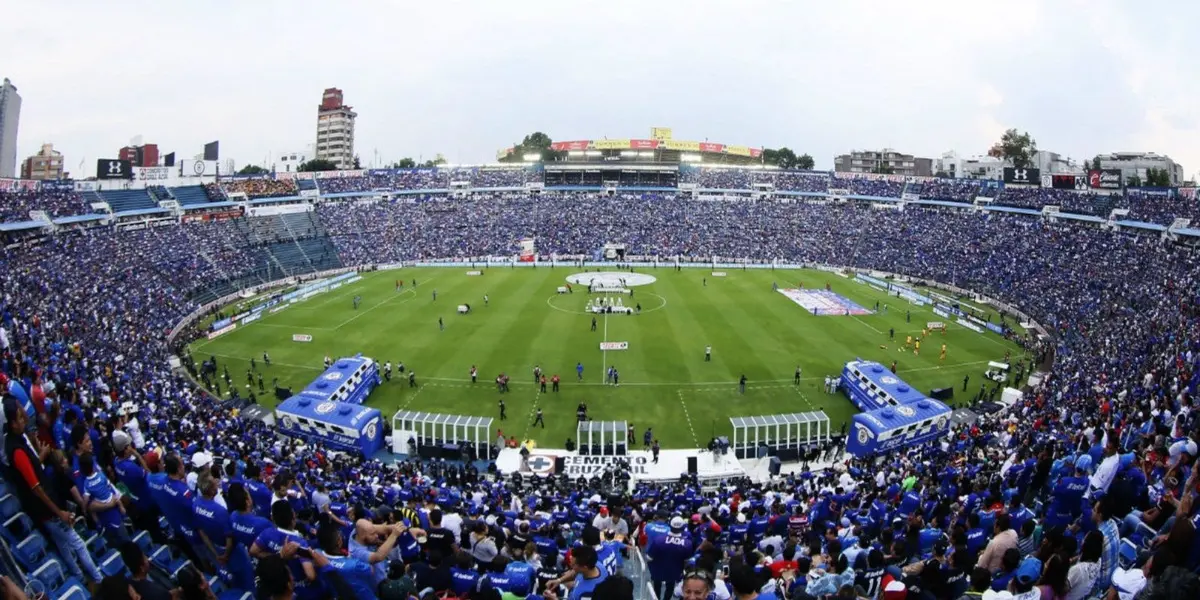 Vaya que ha mejorado con respecto a como estaba, pero sigue estando en malas condiciones el recinto ex de Cruz Azul.