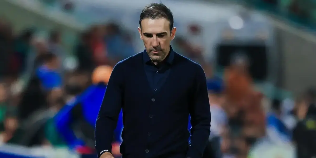 Vicente Sánchez, todavía DT de Cruz Azul - Foto: Instagram