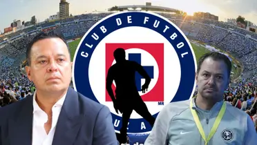 Víctor Velázquez y Santiago Baños, escudo de Cruz Azul/La Máquina Celeste