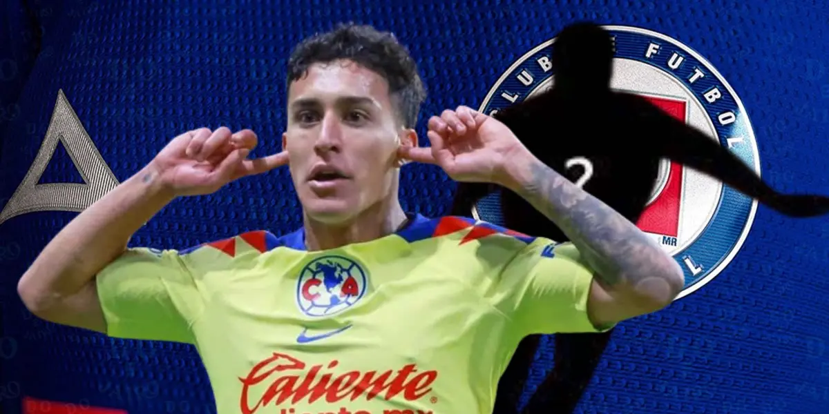 Zendejas, jugador oculto, de fondo jersey de Cruz Azul