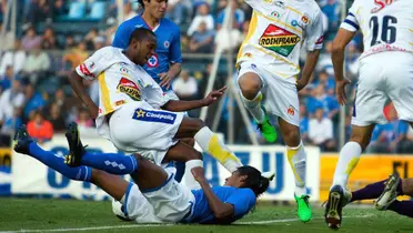 Joel Huiqui y la "Muertinha" - Foto: Mexsport